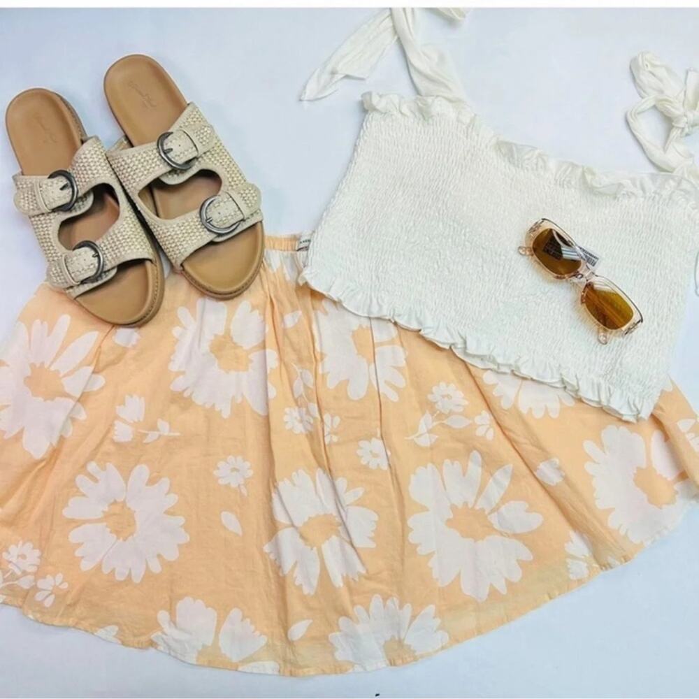 American Eagle Floral Skater Skirt